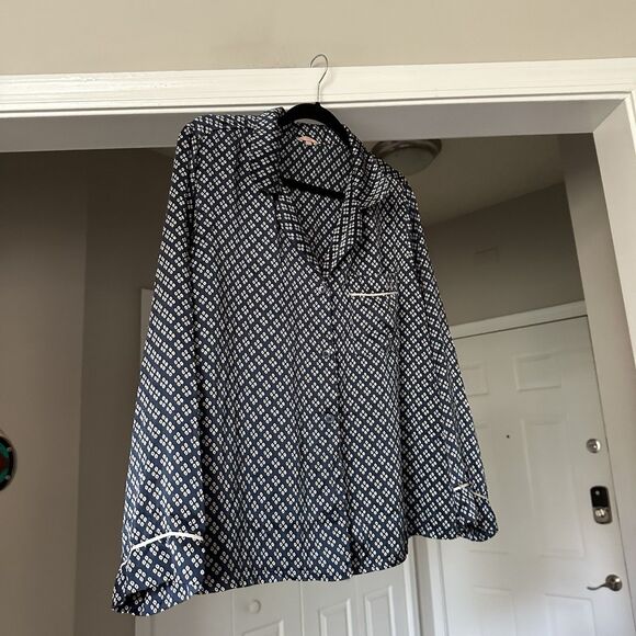 Eberjey Inez Washable Silk Printed Long PJ Pajama Top Size M Navy - Picture 4 of 11